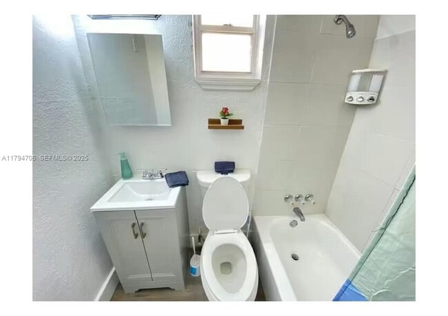 Photo - 7638 N Miami Ave Unit 2