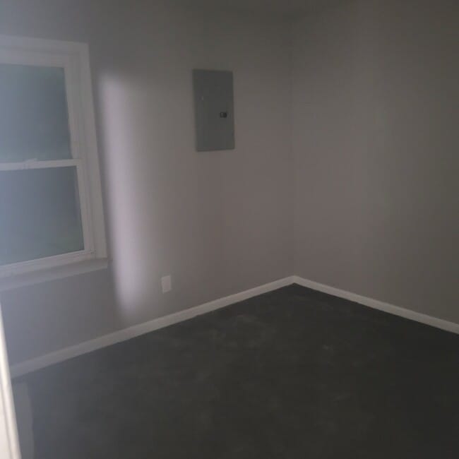 Photo - 3926 John Daly St
