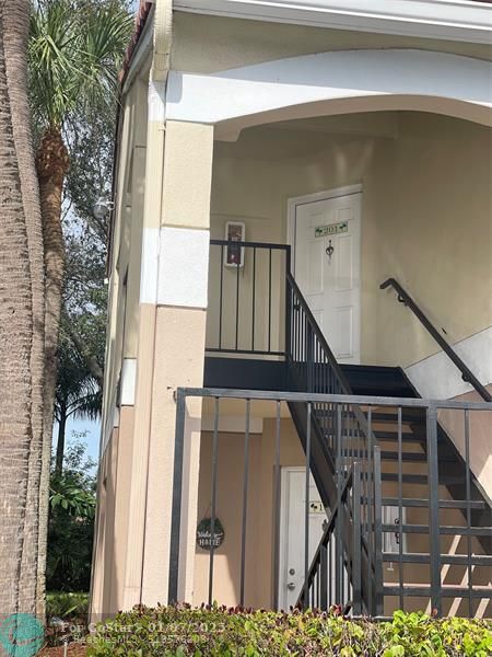 Photo - 815 Boynton Beach Blvd Condo Unit 11-201