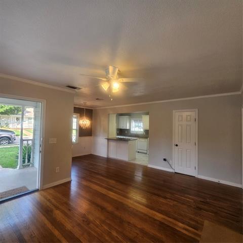 Photo - 307 N Bradley St