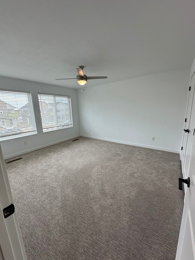 Photo - Foxtail Meadows