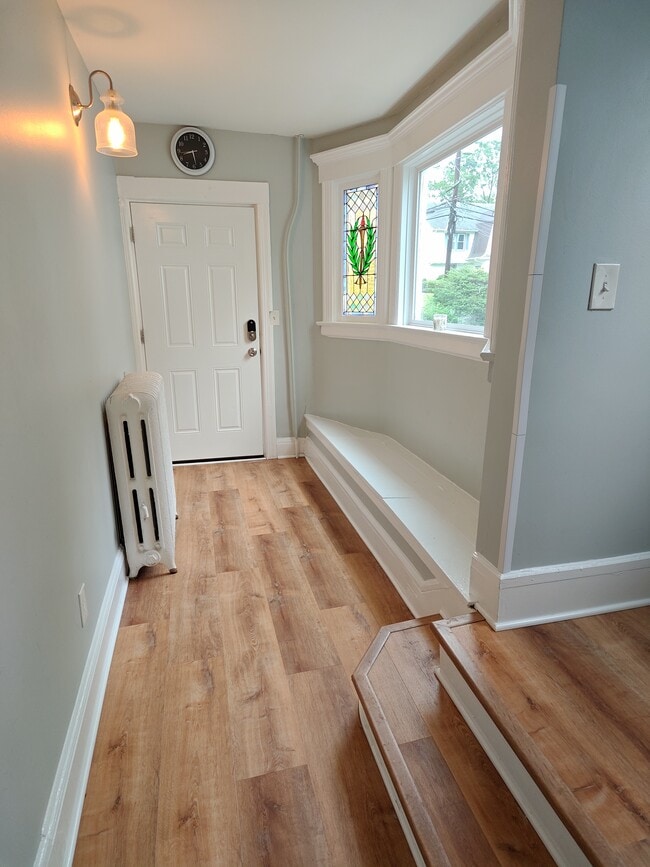 516 Woodland Ave Unit 2