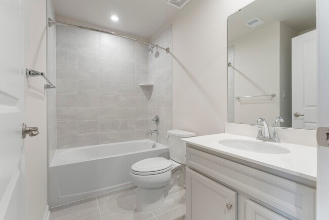 Photo - 9344 Tanfield Dr