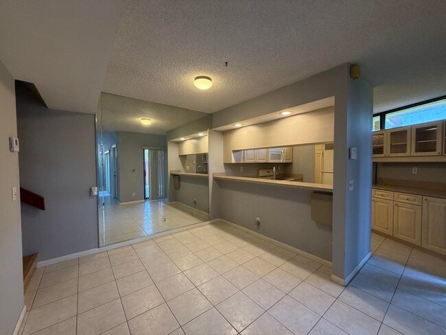 Photo - 3768 Victoria Dr