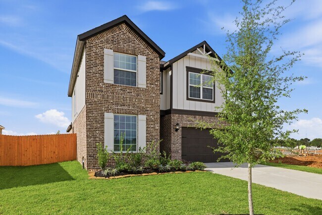 Building Photo - 3060 Sorrento Hl Dr