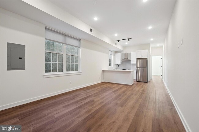 Photo - 2513 N Howard St Unit 303