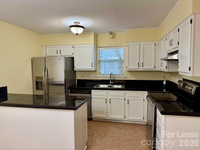 8288 Golf Ridge Dr
