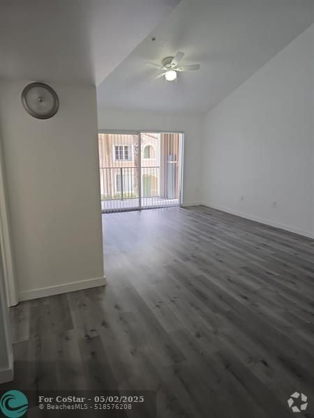 Building Photo - 7832 Sonoma Springs Cir Unit 206 Rental