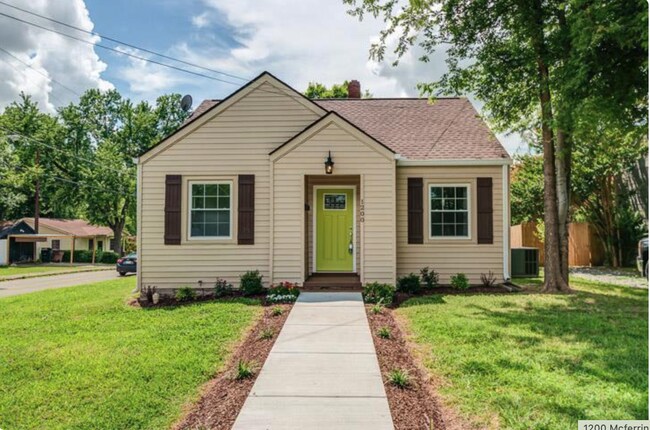 Photo - 2 bd/ 1bth w/ heated storage shed, fenced ...