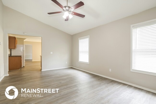 Photo - 595 Hibernia Oaks Dr