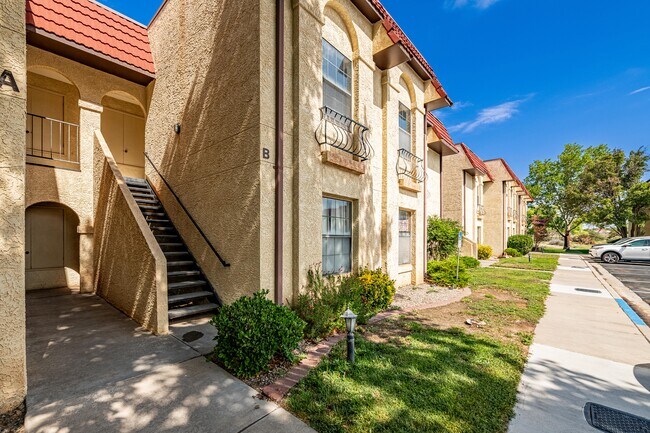 Photo - 839 Country Club Dr SE Condo Unit 2B