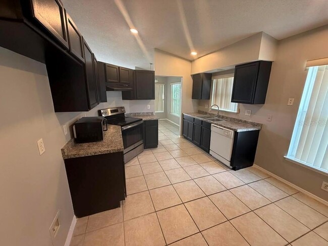 1440 Timberbend Cir