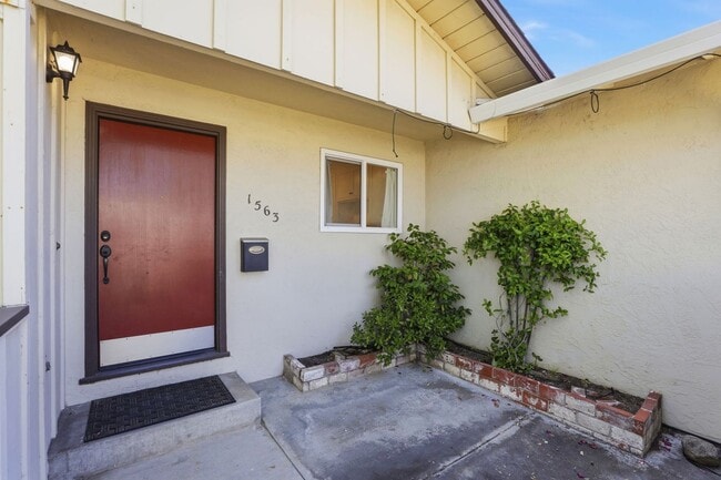 Photo - Wow! What a Great Home! Available Now!