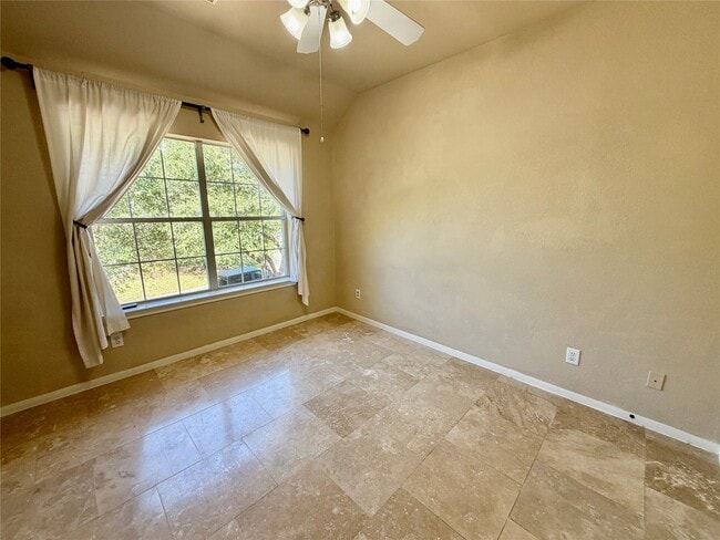 Building Photo - 15 Powers Bend Wy