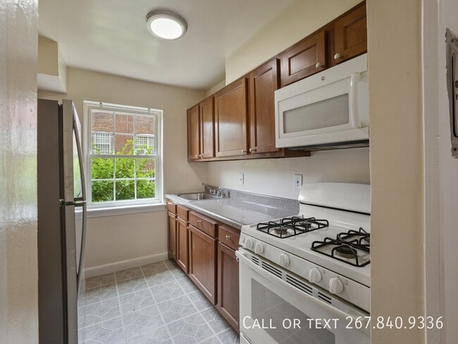 10 Danbury St SE Unidad 2