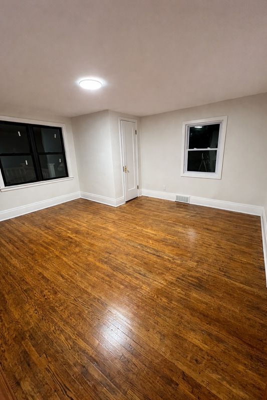 Photo - 130 Dartmouth Ave