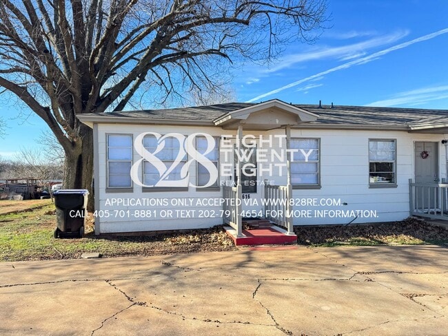 Building Photo - AVAILABLE NOW! 2 BD/1 BATH RENTAL IN NOBLE! Unit 616 S 7th St