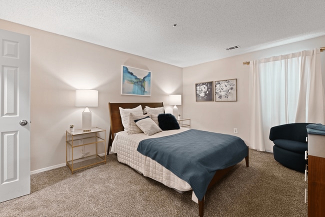 300 Riverside Apartments