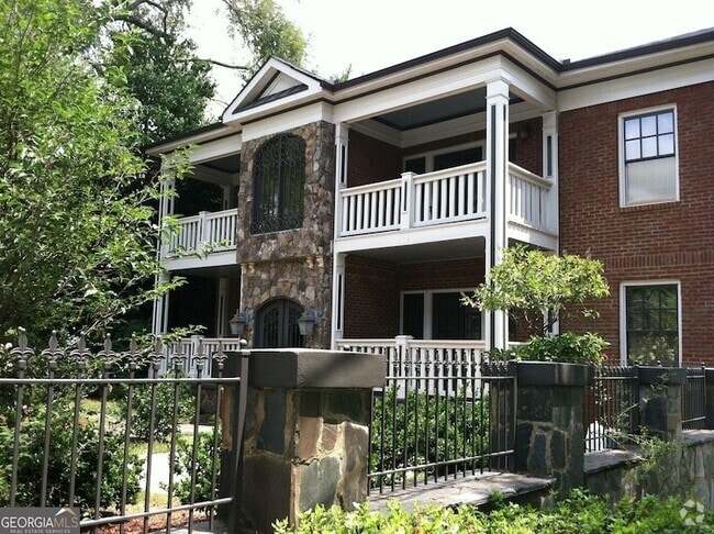 Building Photo - 685 Penn Ave NE Rental
