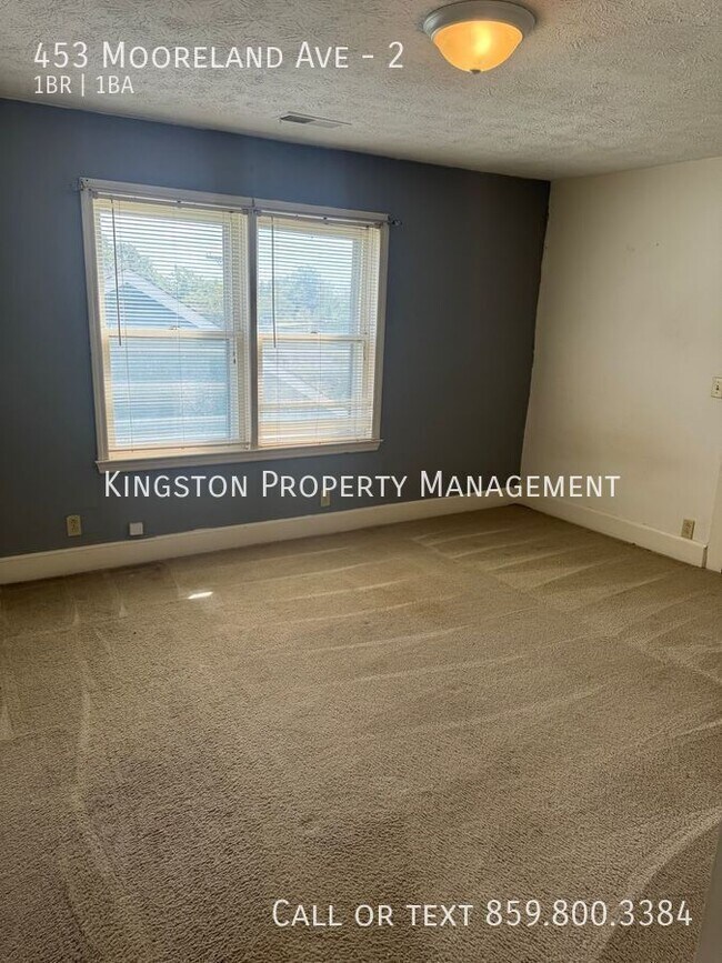 Photo - Charming 1 Bedroom!! 1/2 OFF SECURITY DEPO... Unidad 2