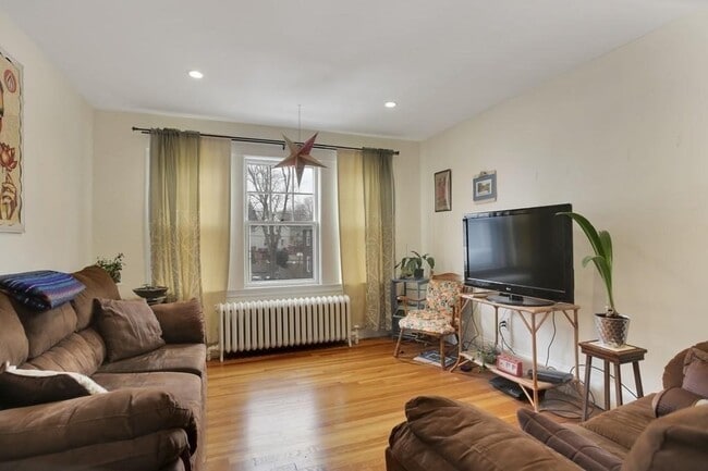 Photo - 35 Manning St Unit 2