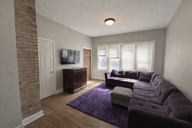 Photo - 1709 N Astor St