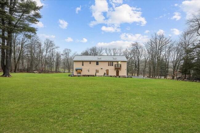 Photo - 338 Clove Rd Unit ID1466547P