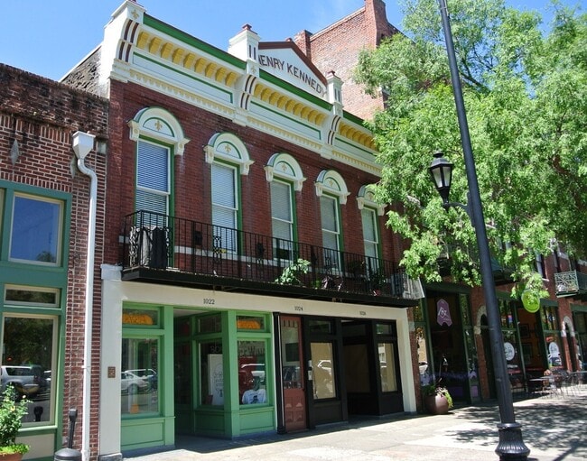 Building Photo - 1022-1026 Broad Street Unit 1024 Broad St - Apt A