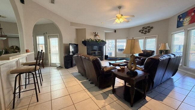 Photo - 13806 Primavera Dr