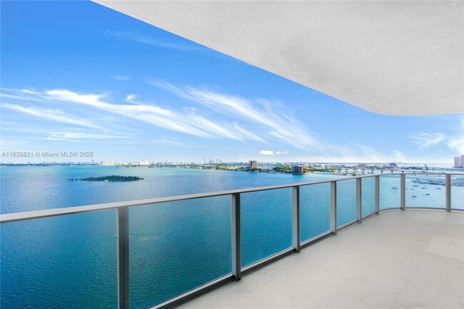 Photo - 700 NE 24th St Unit 2007