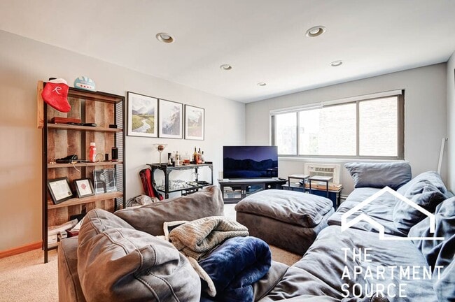 Photo - 607 W Wrightwood Ave Unidad 313