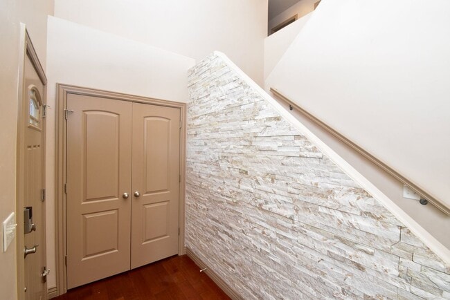 Photo - 3 Bed 2.5 Bath Home in HOA Community with Great Amenities!