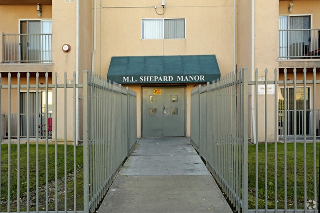 ML Shepard Manor (55+ Community)