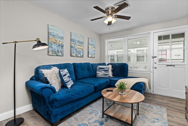 Photo - 6620 Wise Ave