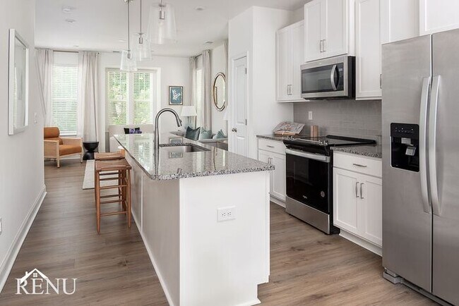 Photo - 640 Ethridge Pl