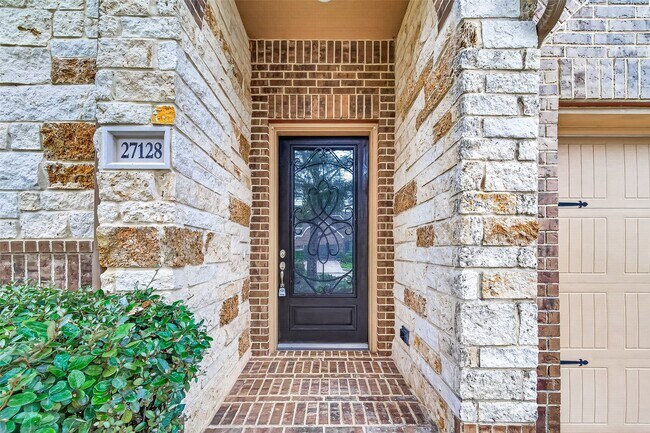 Photo - 27128 Allenby Park Dr