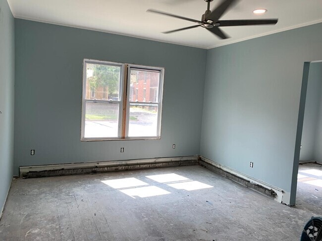 Building Photo - 420 Emmet St Rental