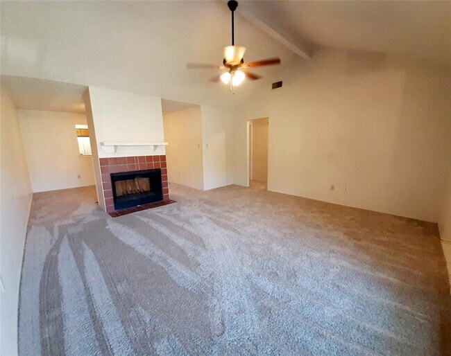 Photo - 2900 Penny Ln