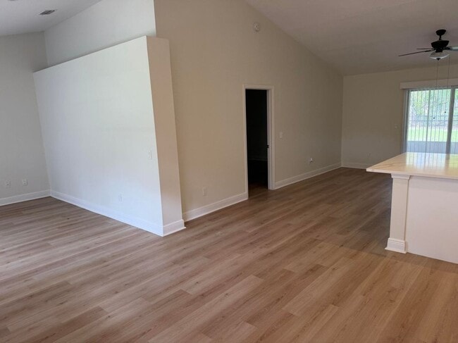 Photo - 14307 80th Ln N