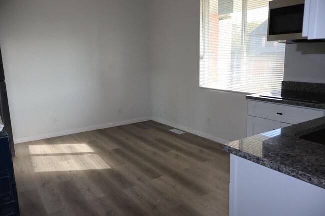 Photo - 2233 Groveport Rd