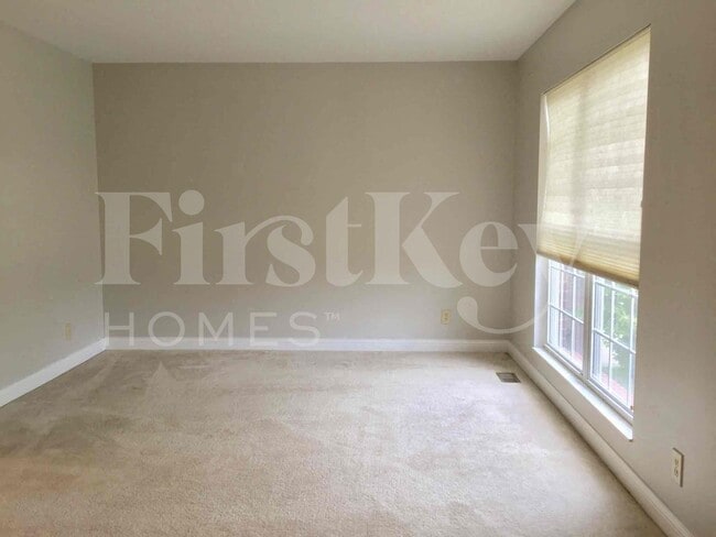 Photo - 8560 Elmcreek Ct