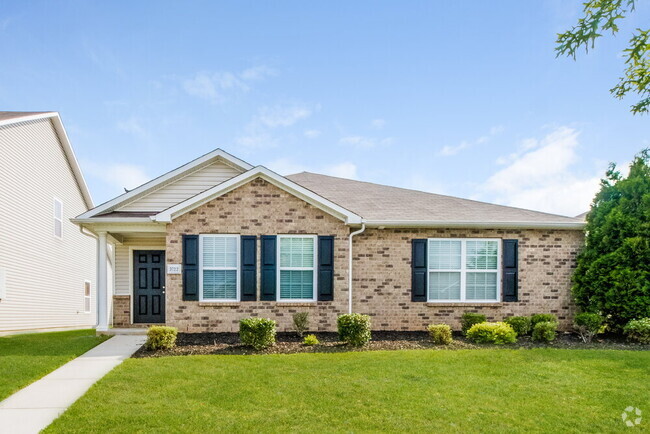 Building Photo - 3722 Blaze Dr Rental