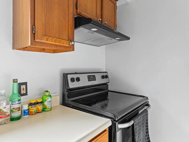 58 Portland St Unit 109