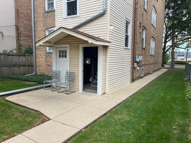 Photo - 4824 Mulford St Unit CH