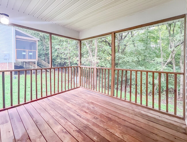 Photo - 34 Fox Hill Dr