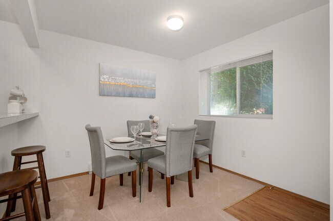 1x1 FP2 Dining Room
