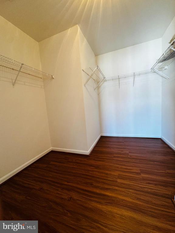 Photo - 43776 Smith Ferry Square