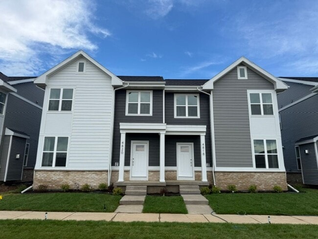 Building Photo - 4818 Suelo Rd