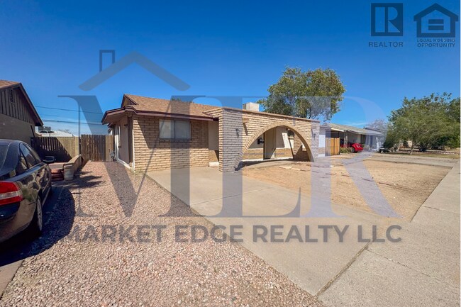 Photo - 5Bed/2Bath Home at 35th Ave/Cactus! Ready for Immediate Move-In! -- NO HOA!