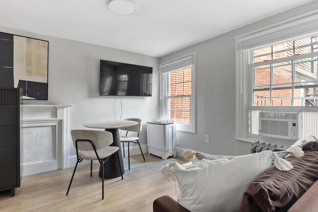 Photo - 14 Derne St